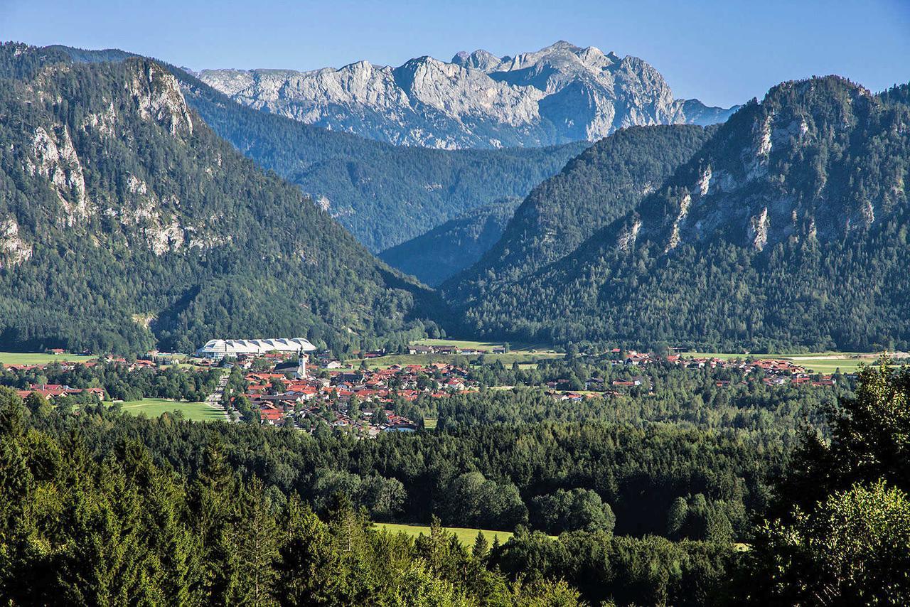 Ferienwohnungen Mit Bergblick Inzell Exterior photo
